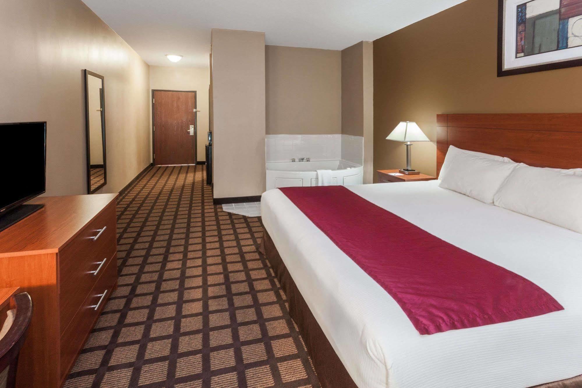 Baymont By Wyndham New Buffalo Kültér fotó